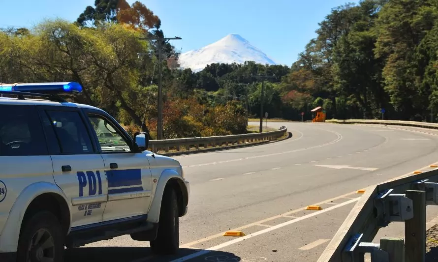 PDI detiene a mujer prófuga de la justicia en Puerto Varas: mantenía 6 órdenes de captura