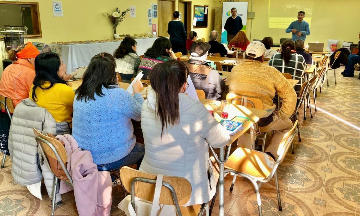 Lanzan fondo de desarrollo social para organizaciones territoriales de Pocoihuén, Lago Chapo y Río Blanco