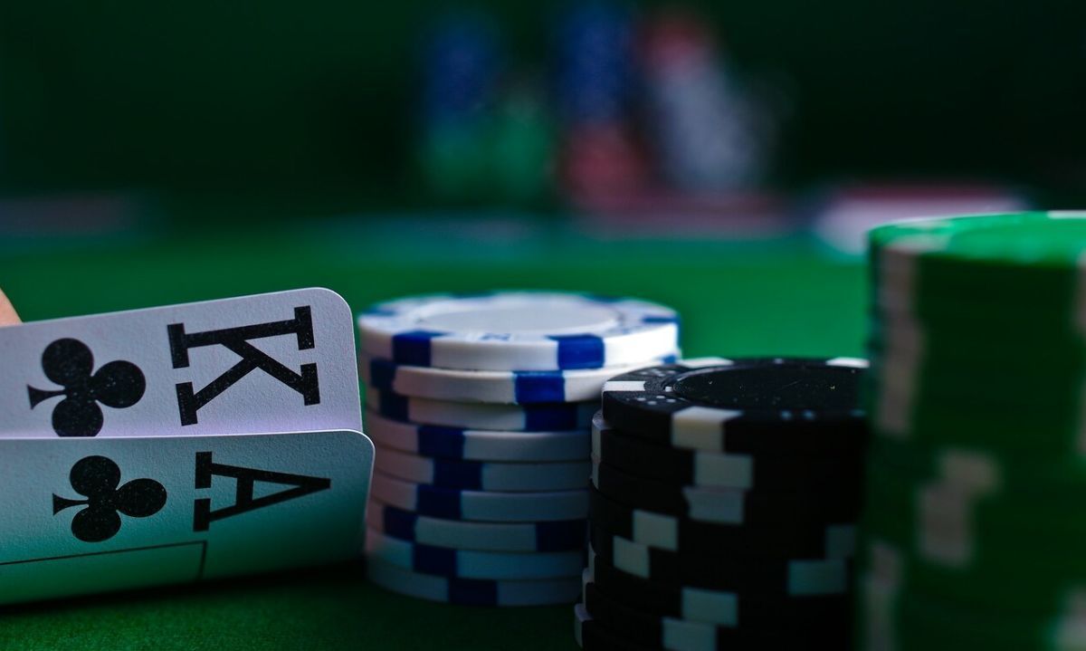 3 sesgos cognitivos que afectan a jugadores de casinos online confiables