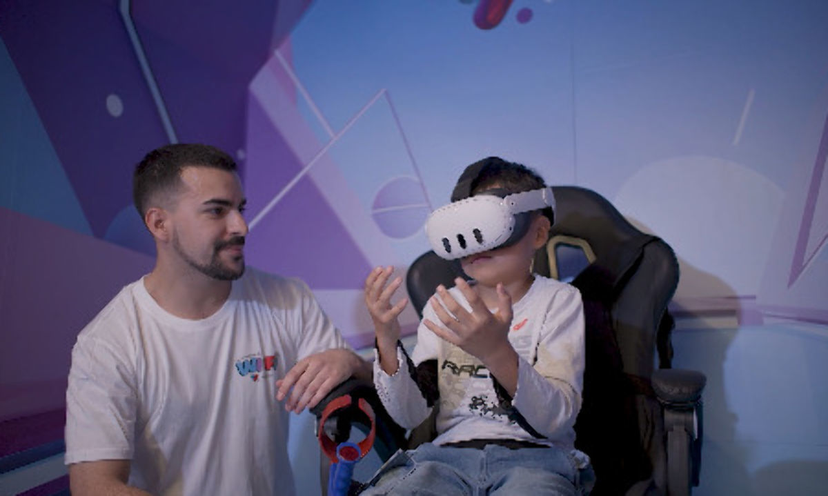 VTR instala cabina de realidad virtual en Teletón para 
potenciar habilidades digitales en niños