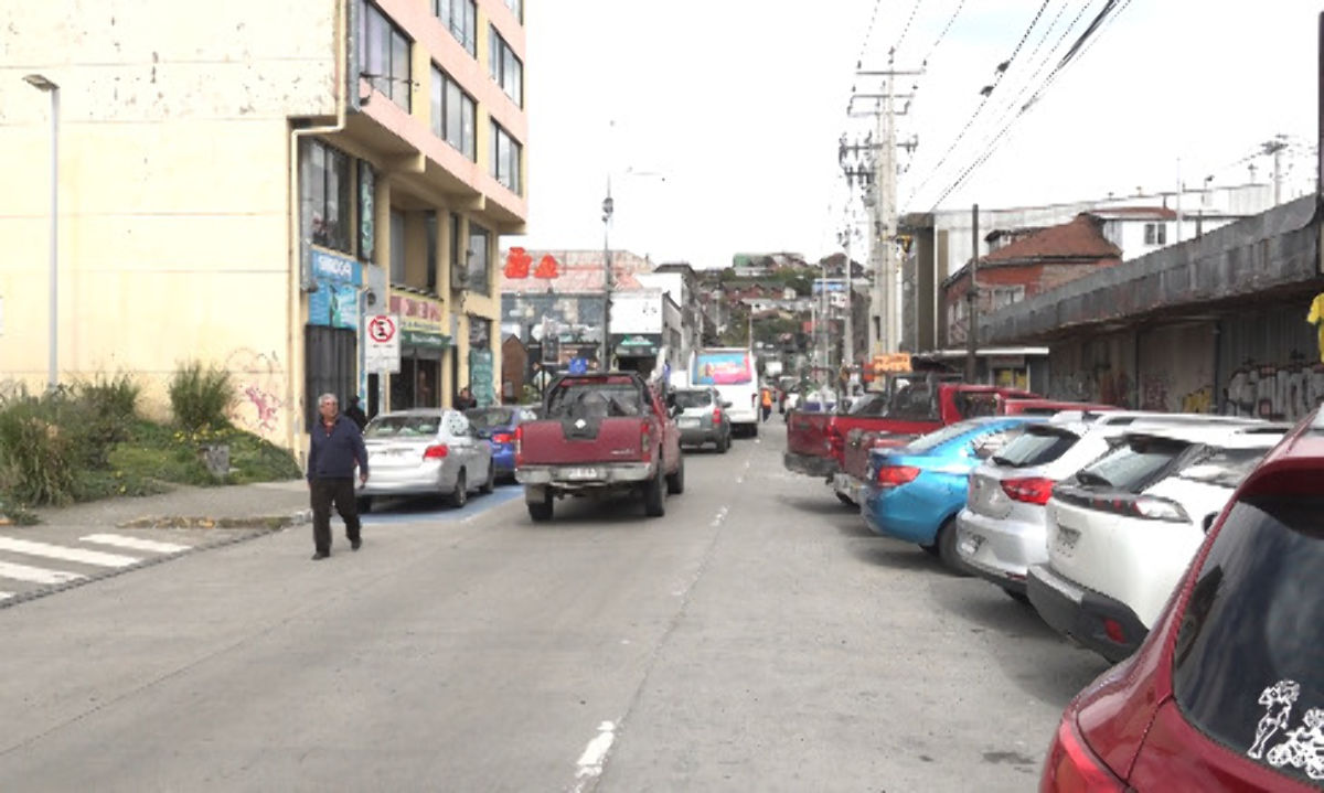 Vecinos y comerciantes en Puerto Montt exigen acción urgente tras ola de violencia cerca del terminal de buses